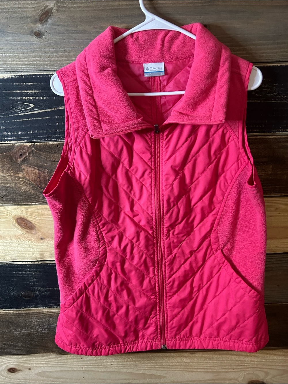 Columbia Women's Hot Pink Quilted Fleece Vest